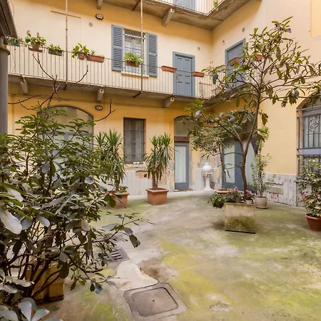 Tiny & Tidy Studio In The Key Area Of Milan Exterior photo