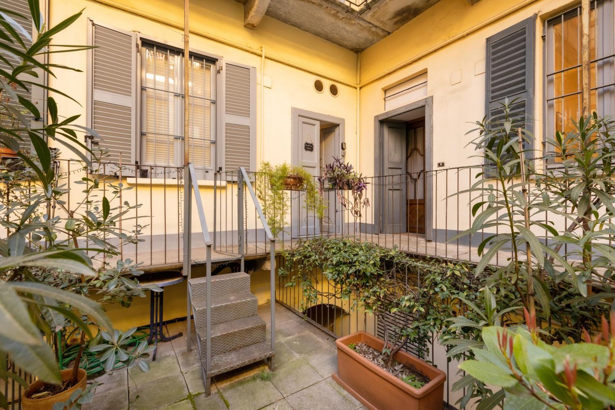 Apartment Tiny & Tidy In The Key Area Of *
