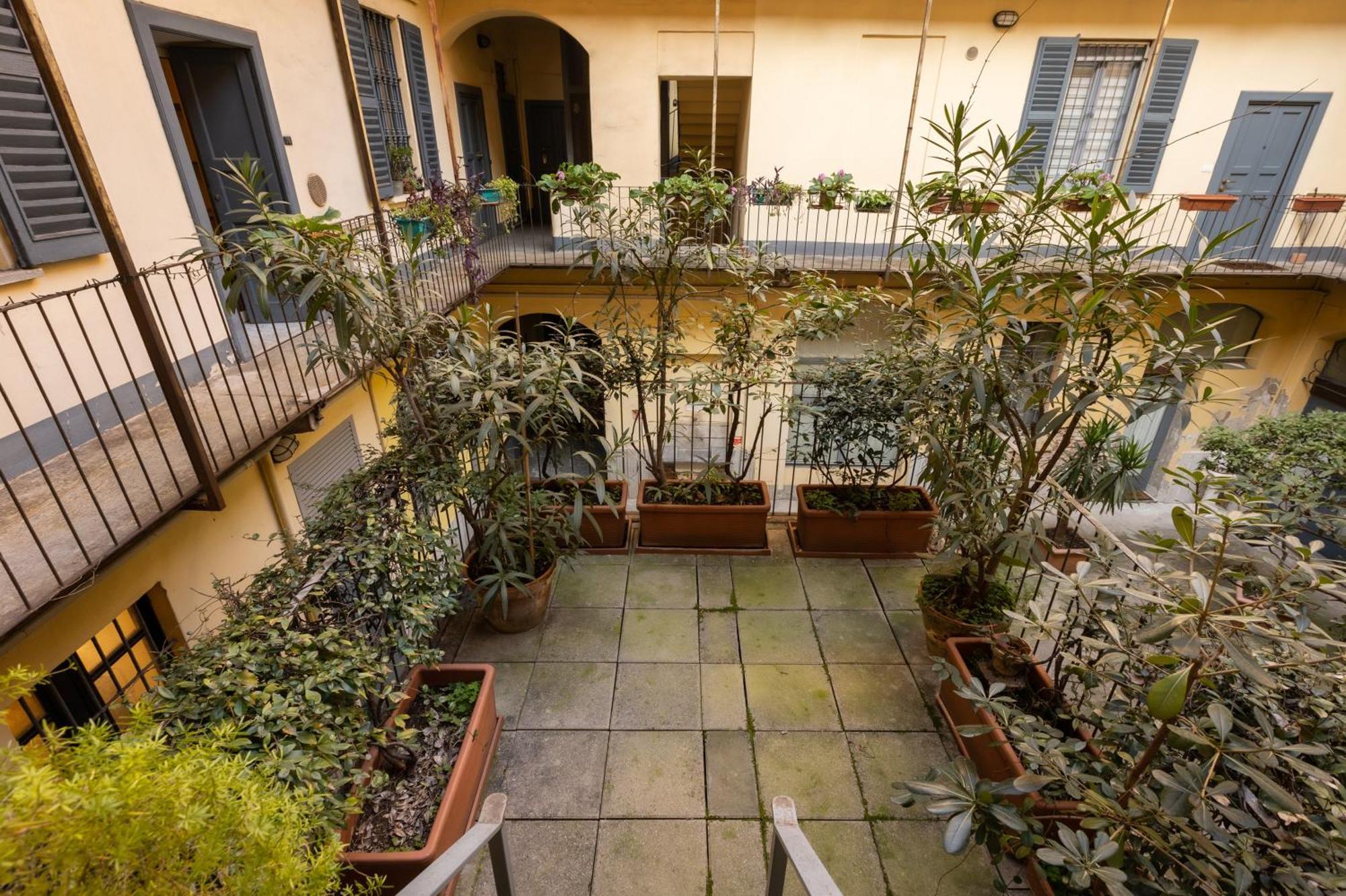 Apartment Tiny & Tidy In The Key Area Of