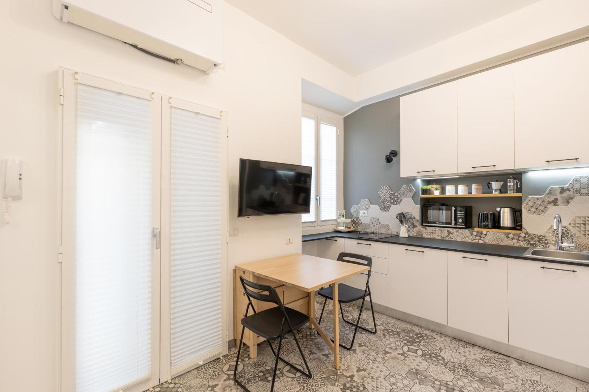Tiny & Tidy In The Key Area Of Milan