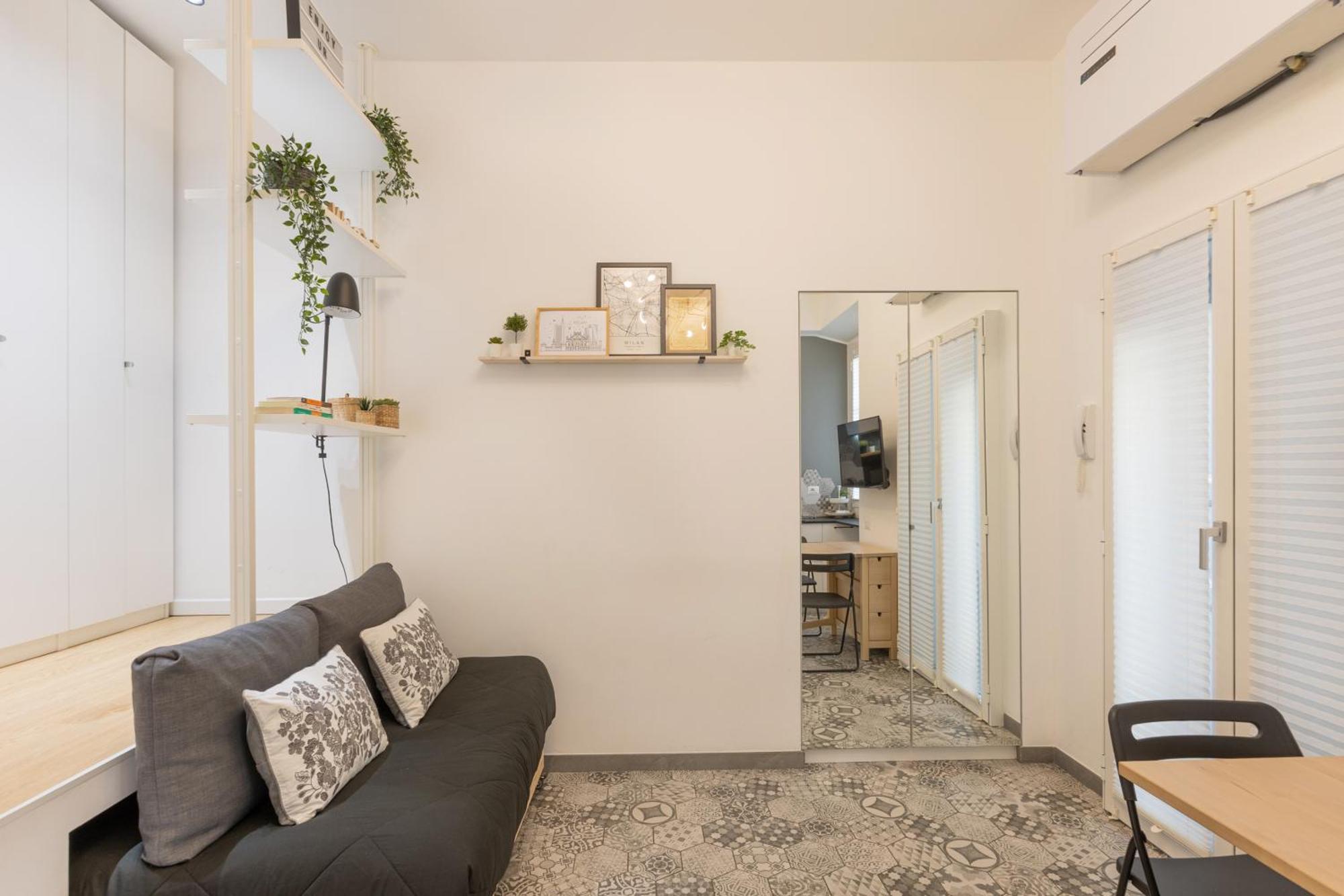 Tiny & Tidy In The Key Area Of Apartment *